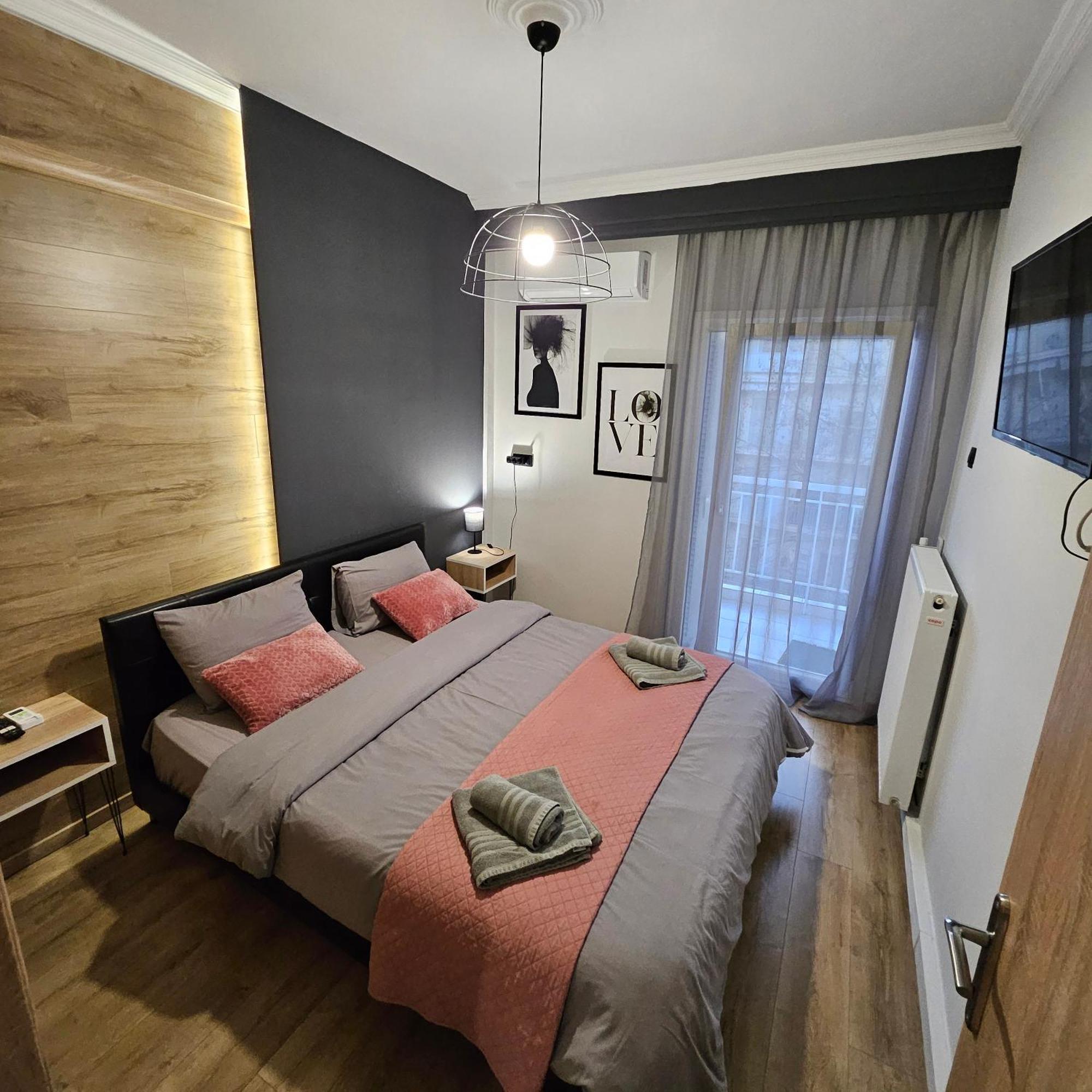 Central 3 Modern Apartment With Free Parking Серрес Екстер'єр фото
