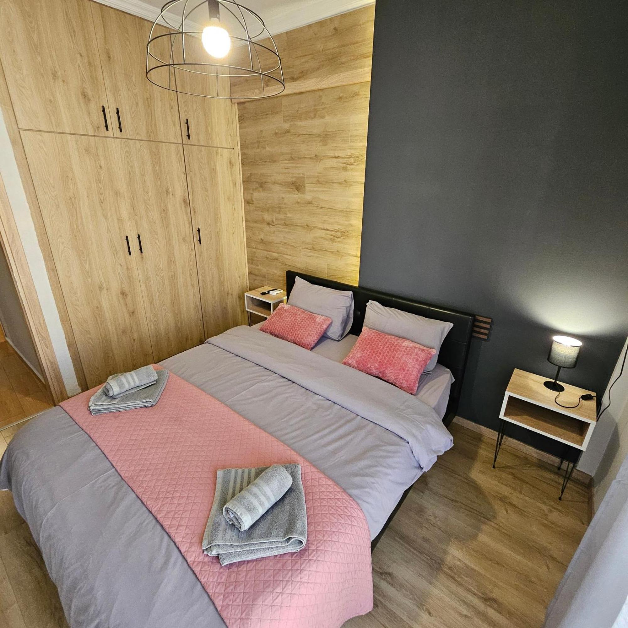 Central 3 Modern Apartment With Free Parking Серрес Екстер'єр фото