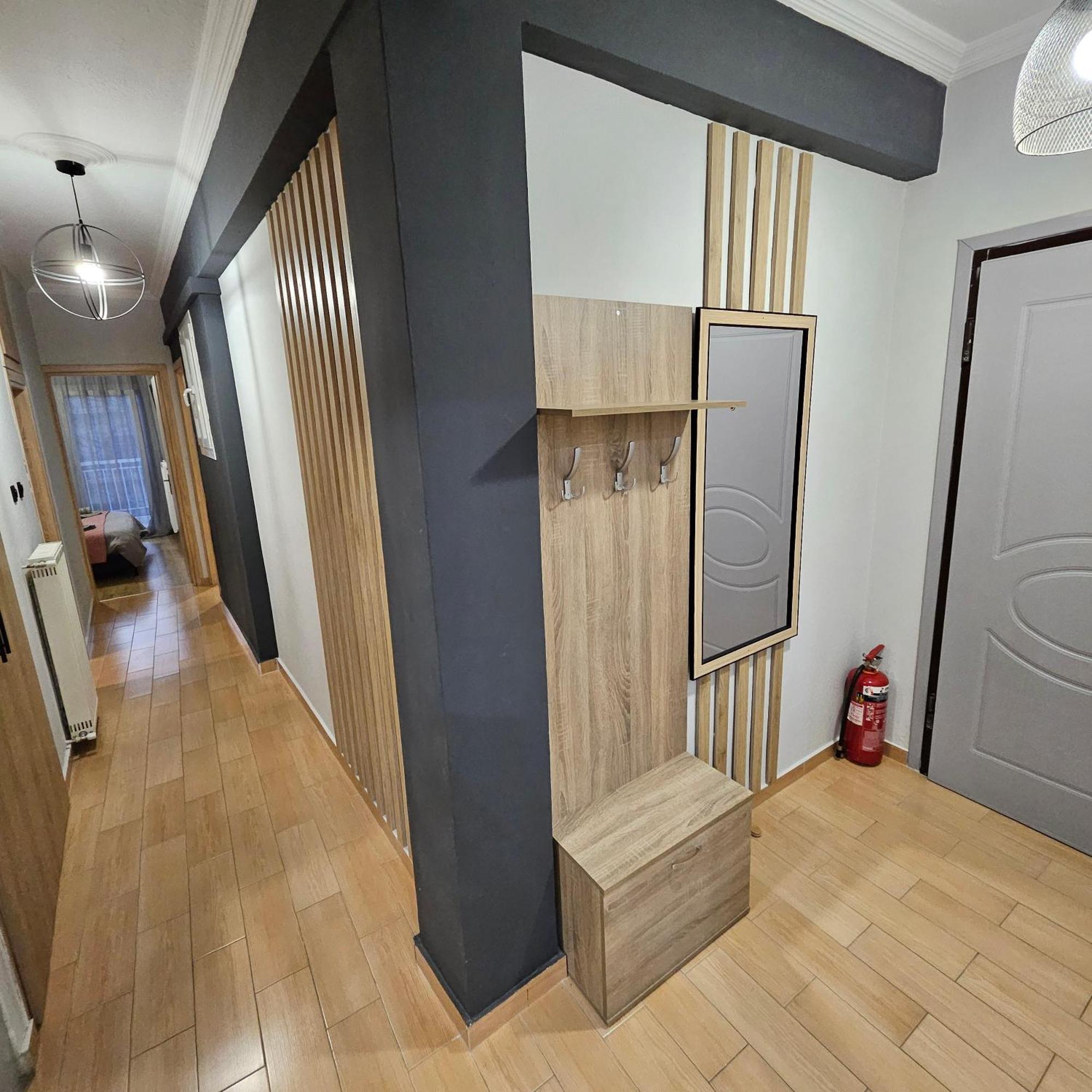 Central 3 Modern Apartment With Free Parking Серрес Номер фото