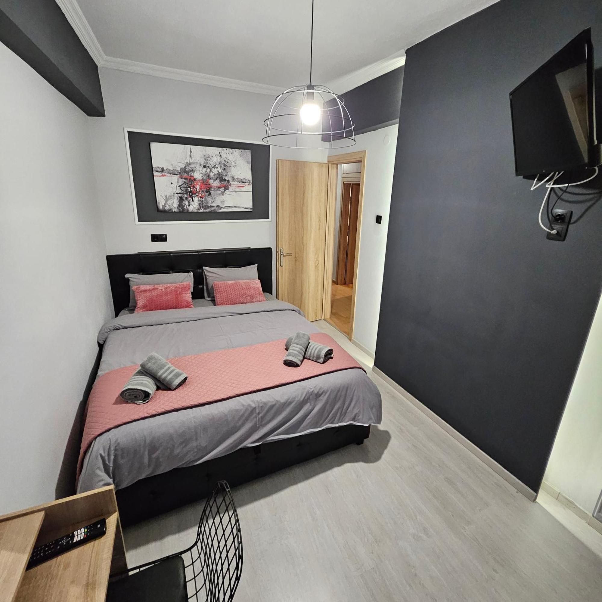 Central 3 Modern Apartment With Free Parking Серрес Екстер'єр фото